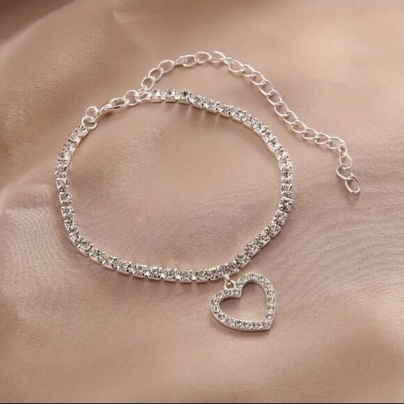 🆕🦶Silver Rhinestone Heart Anklet Ankle Bracelet - Picture 2 of 2